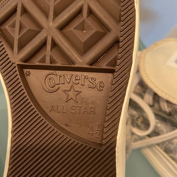 Converse high top platform shoe - Picture 5 of 10